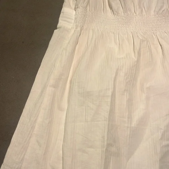 Brandy Melville White Dress - Picture 5 of 5